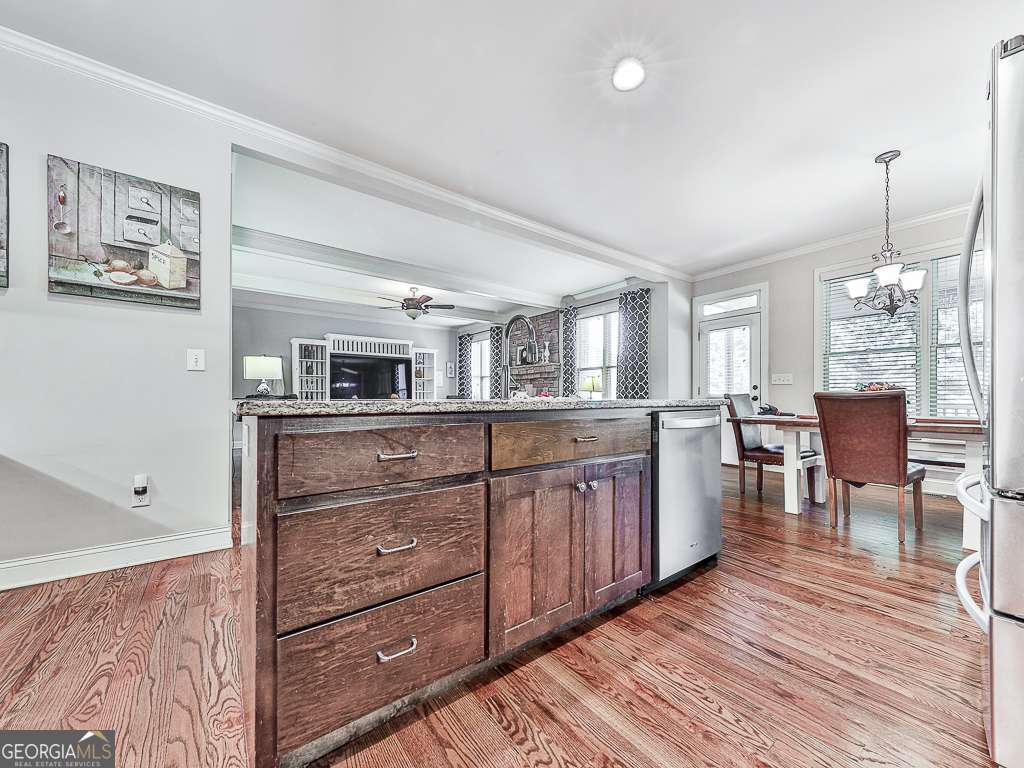 601 Walker Court Canton GA 30115