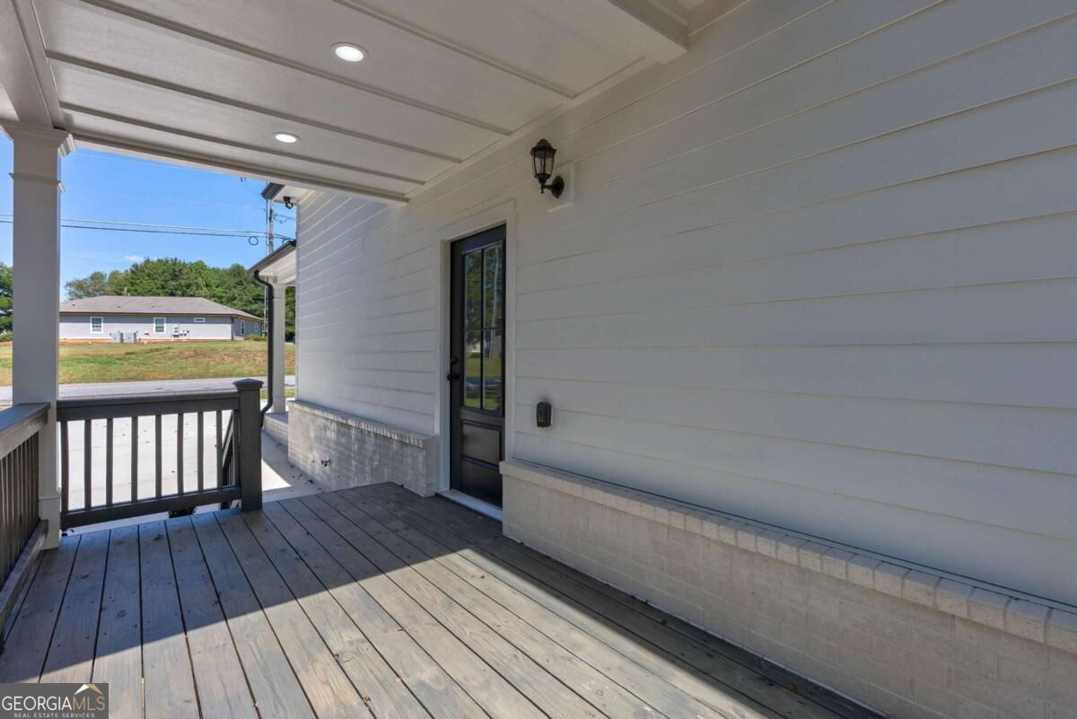 540 Sunset Avenue Comer GA 30629