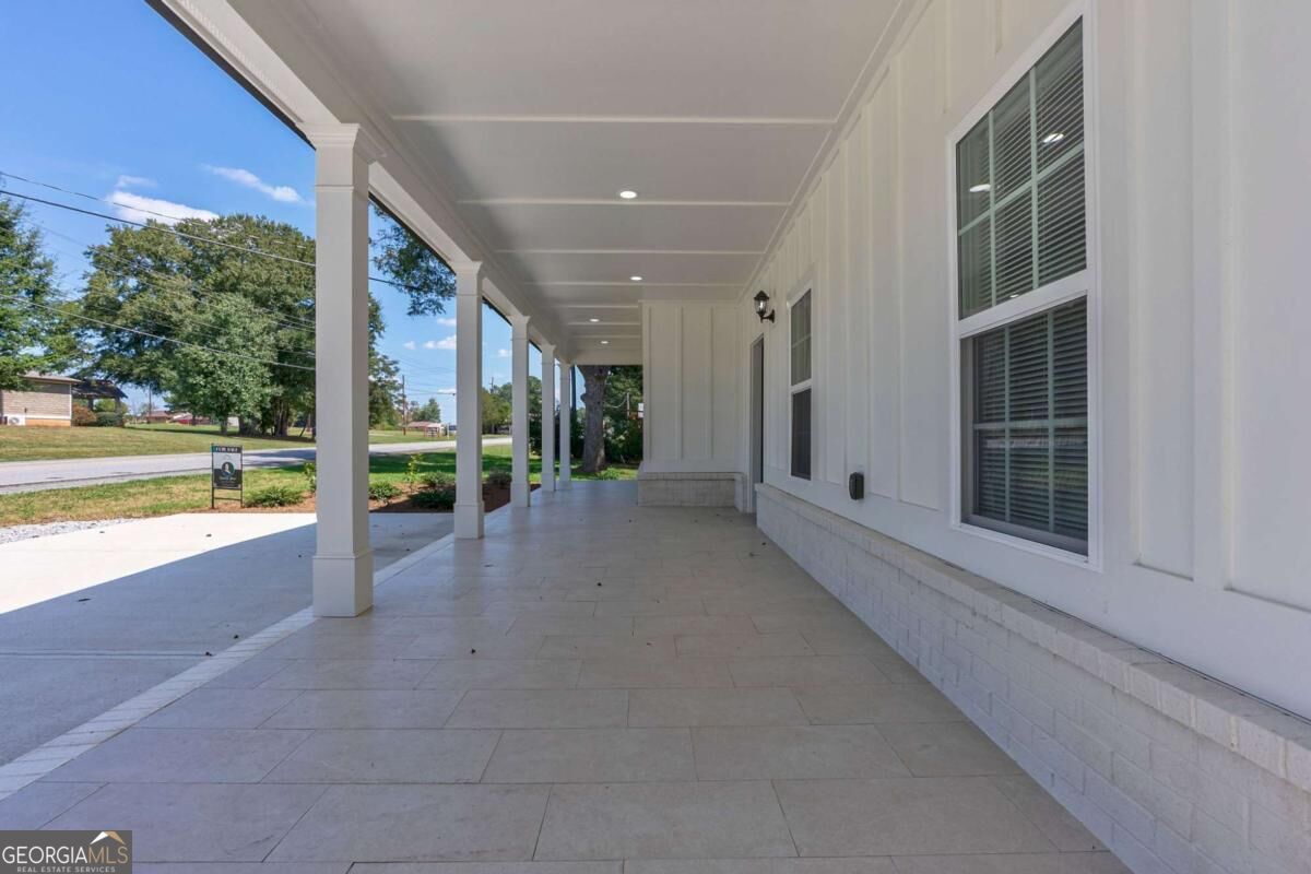 540 Sunset Avenue Comer GA 30629
