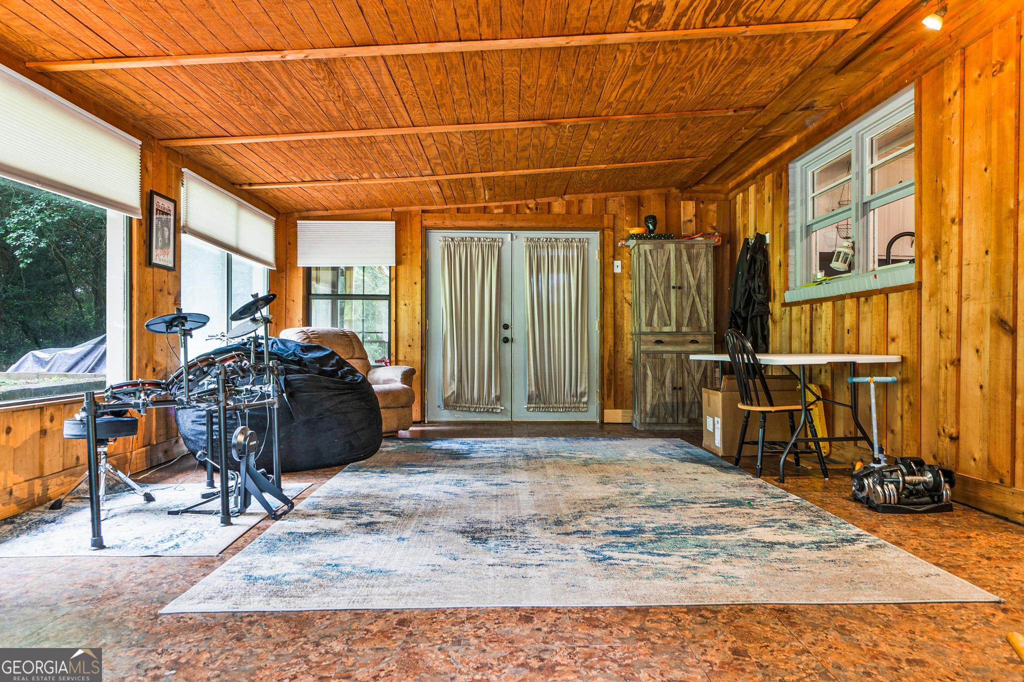 1058 S Pine Knoll Macon GA 31204