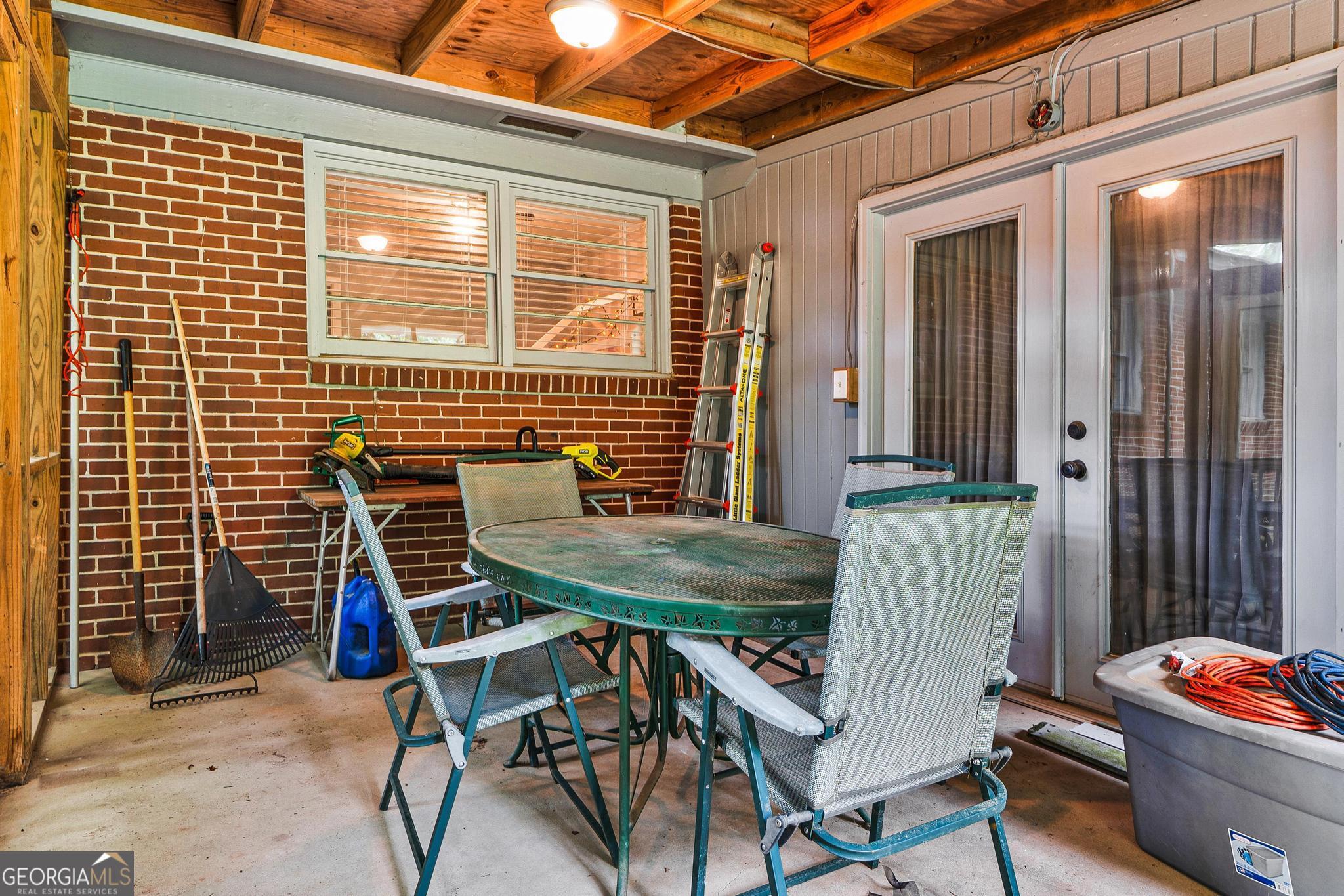 1058 S Pine Knoll Macon GA 31204