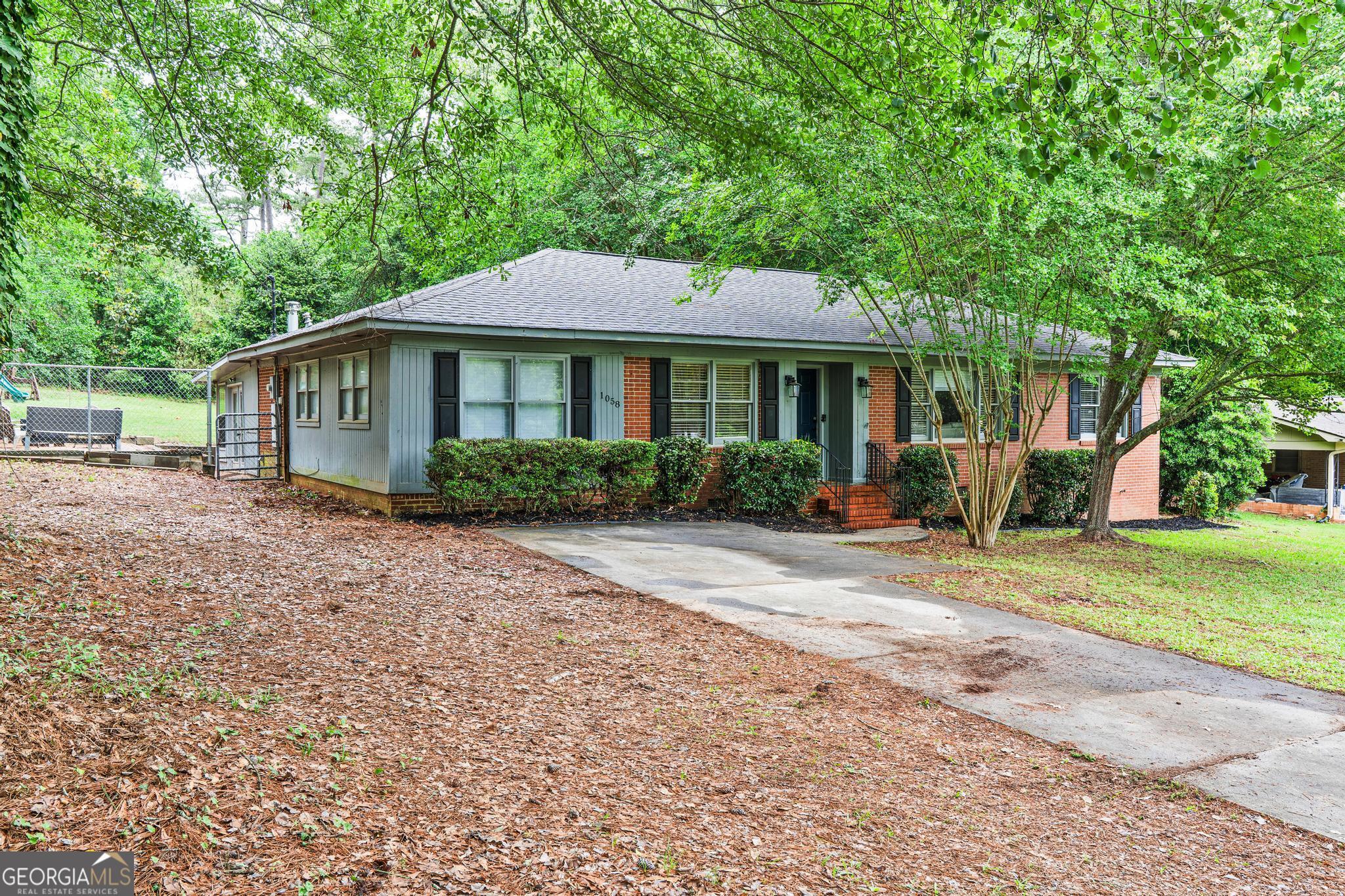 1058 S Pine Knoll Macon GA 31204