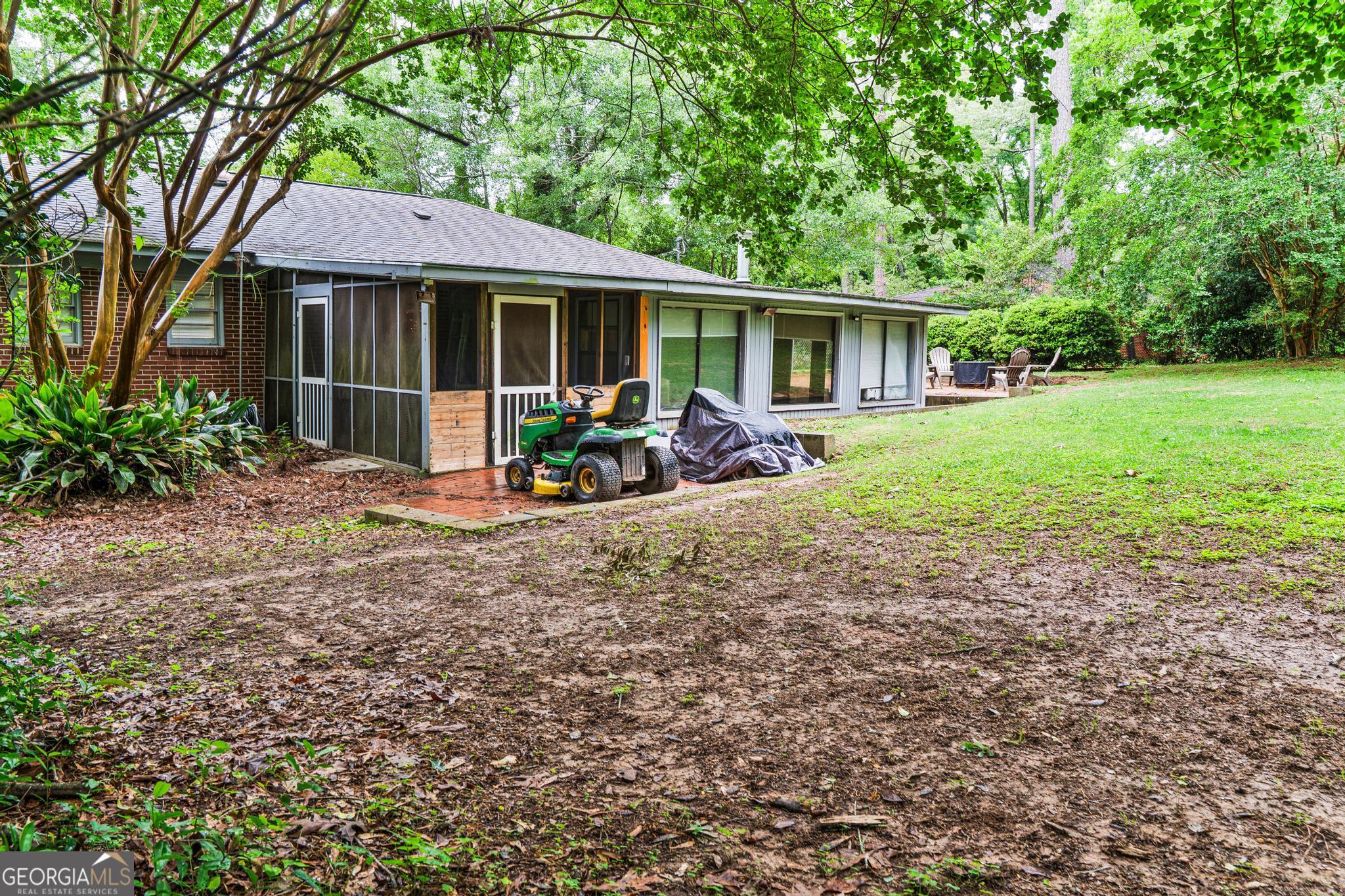 1058 S Pine Knoll Macon GA 31204