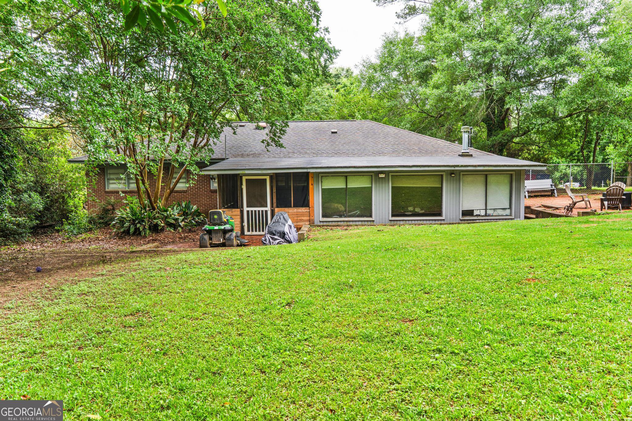 1058 S Pine Knoll Macon GA 31204