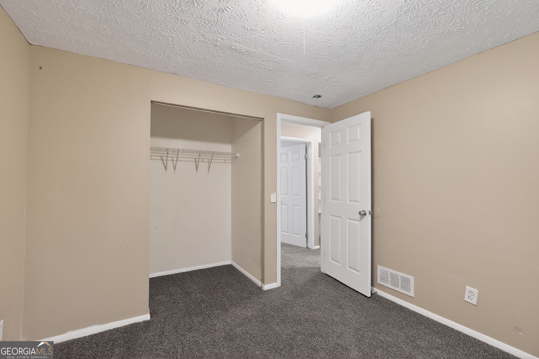 2075 Countydown Lane Stone Mountain GA 30088
