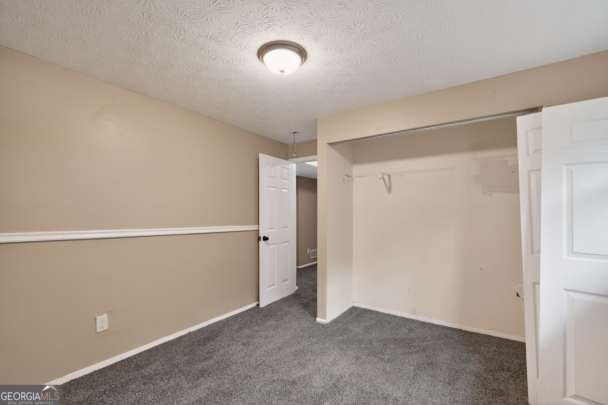 2075 Countydown Lane Stone Mountain GA 30088
