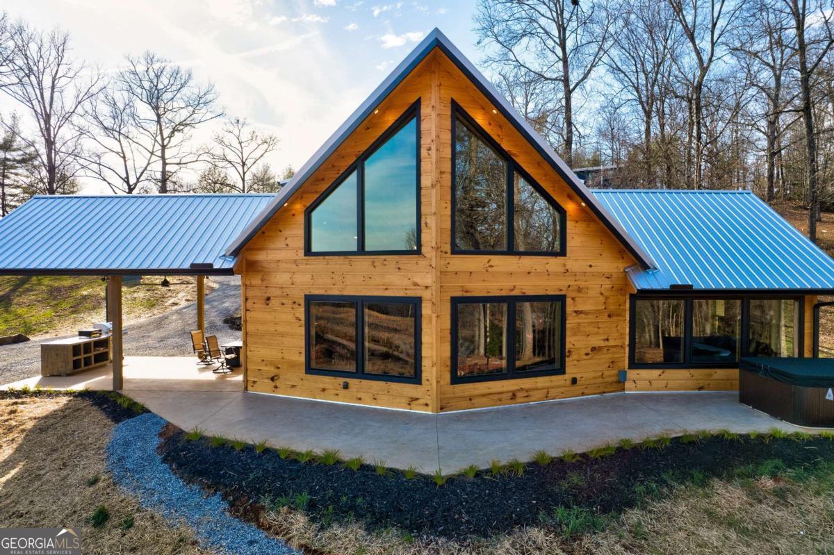 187 Briar Woods Lane Blue Ridge GA 30513