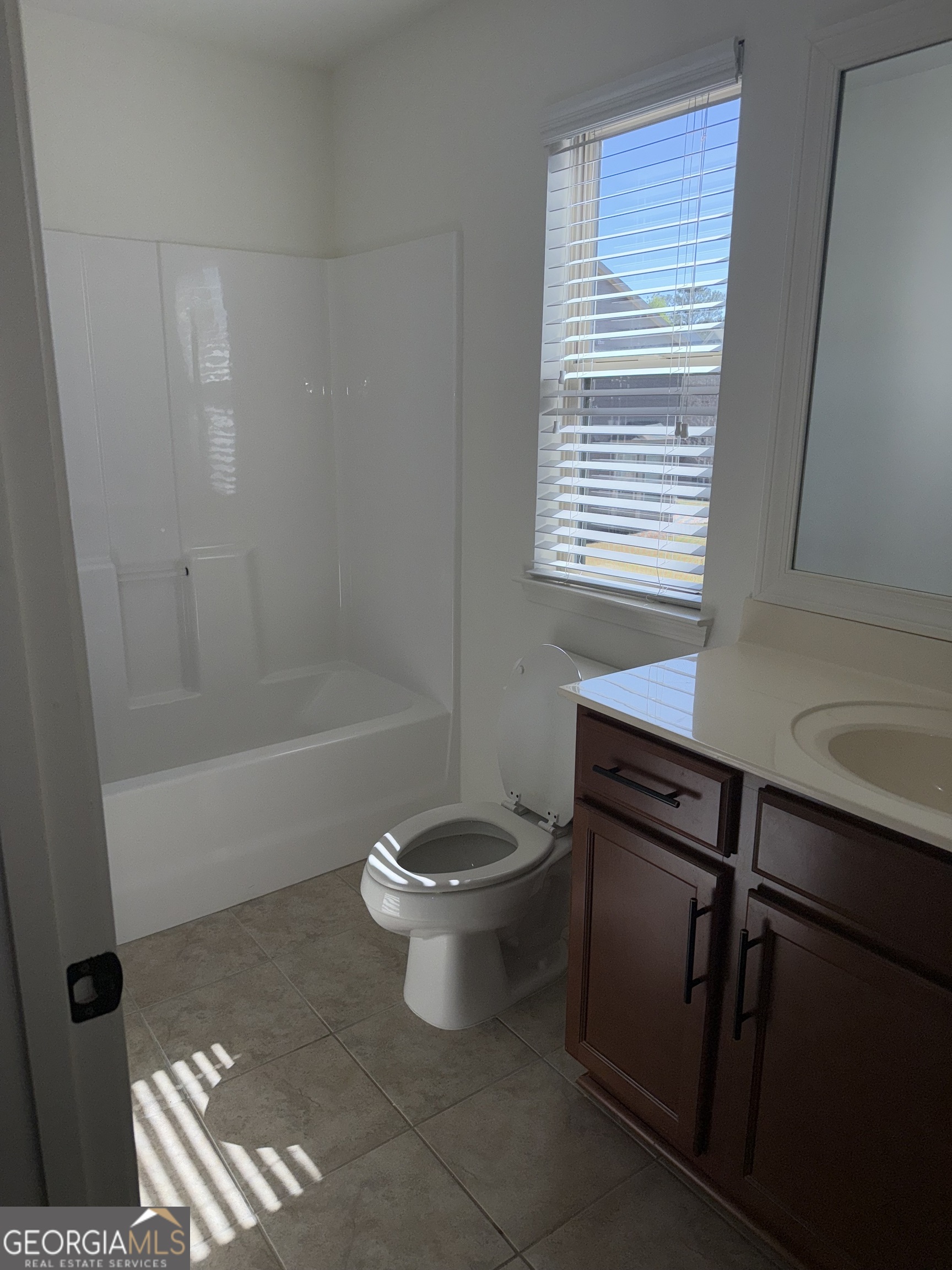 1921 Paxton Ridge Court Lilburn GA 30047