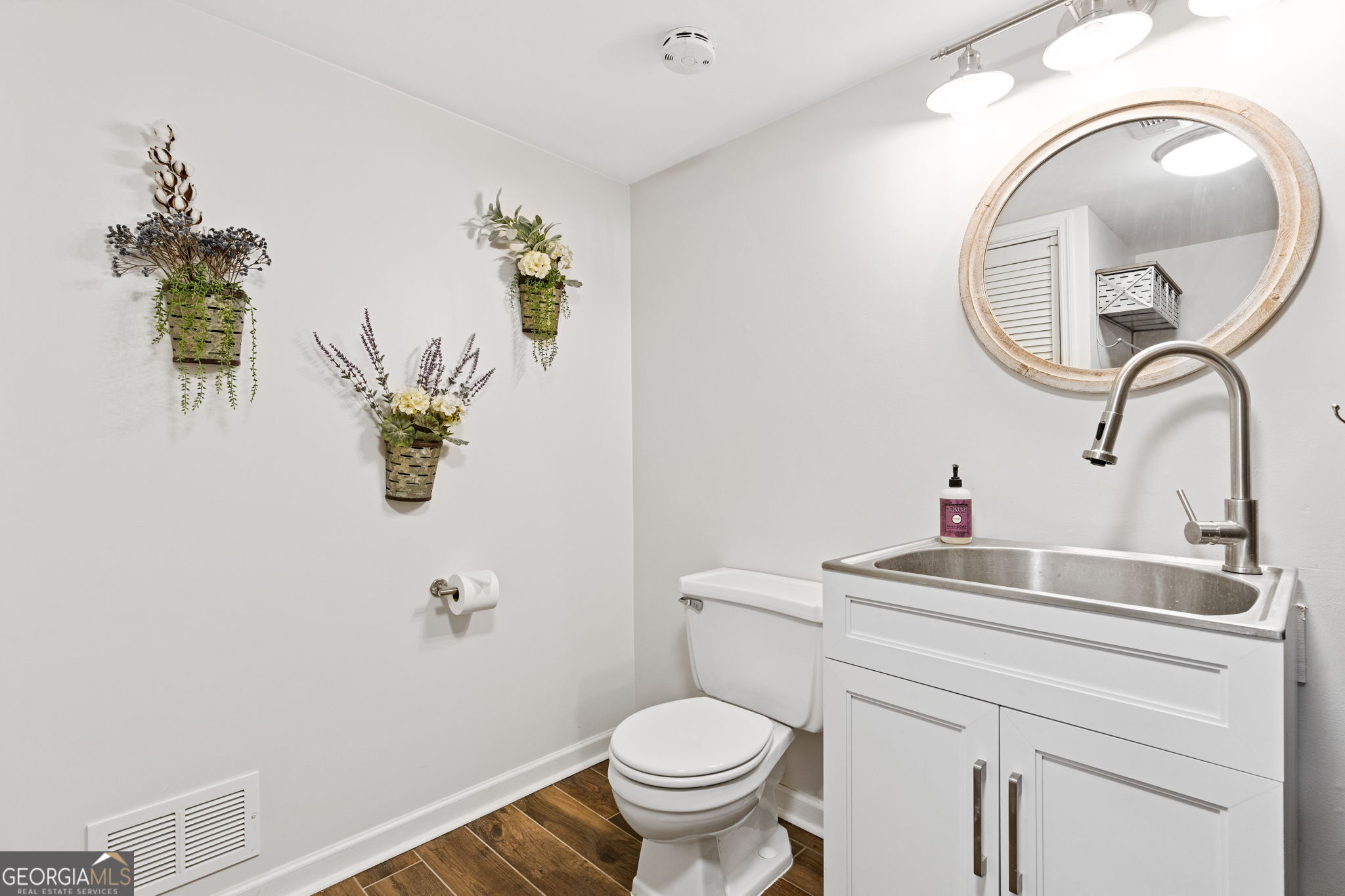 2148 Nancy Circle SE Smyrna GA 30080