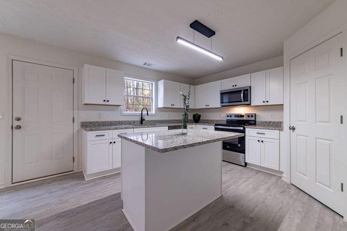 3977 Ambrose Court Ellenwood GA 30294