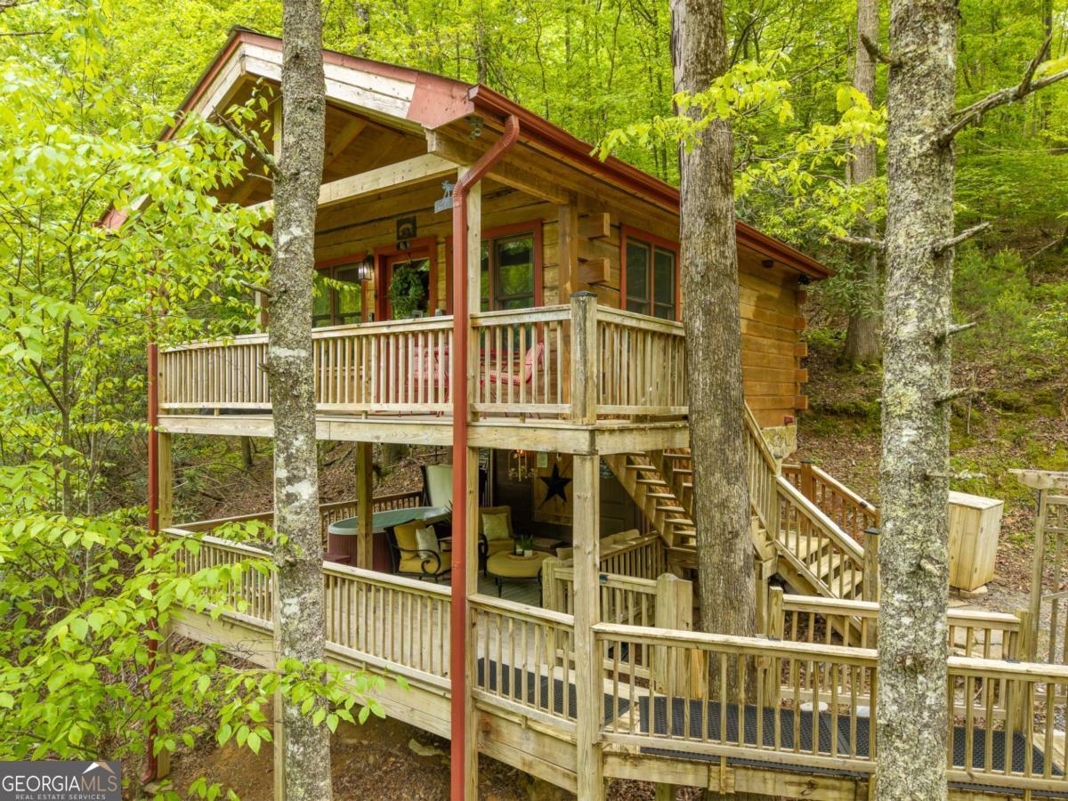 28 Briar Creek Road Ellijay GA 30540