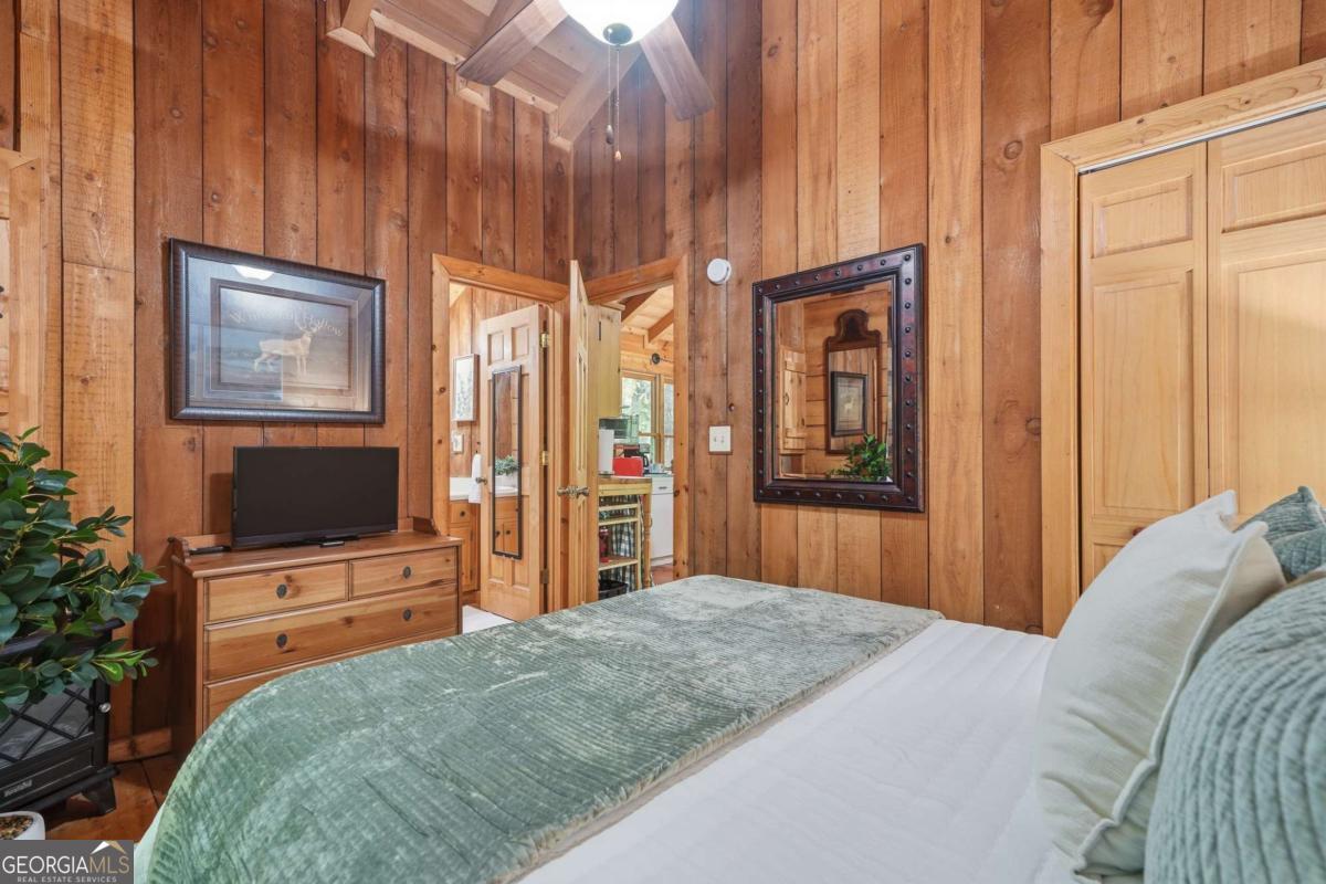 28 Briar Creek Road Ellijay GA 30540