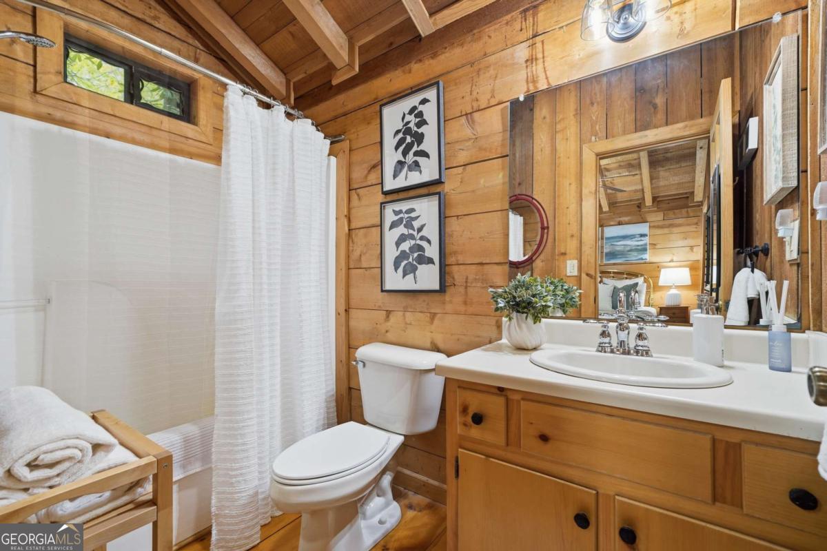28 Briar Creek Road Ellijay GA 30540