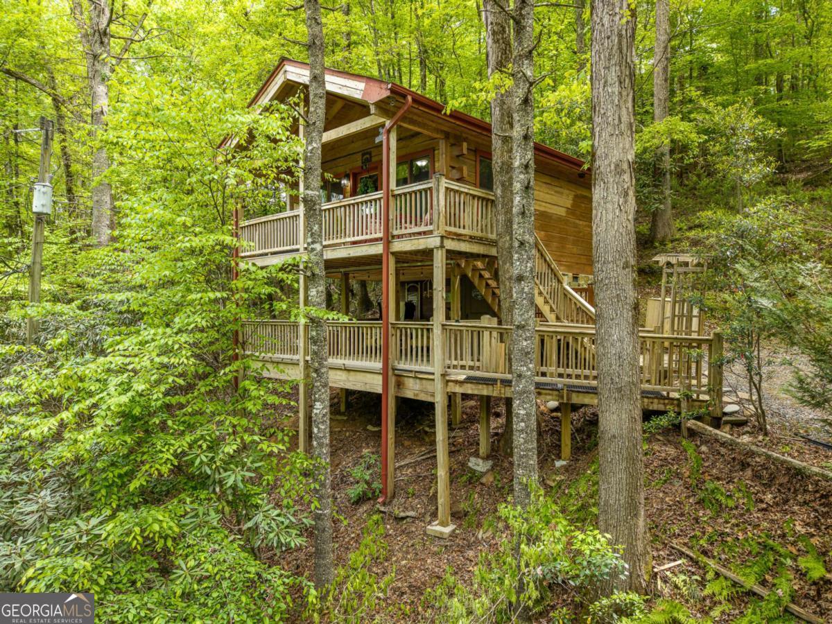 28 Briar Creek Road Ellijay GA 30540