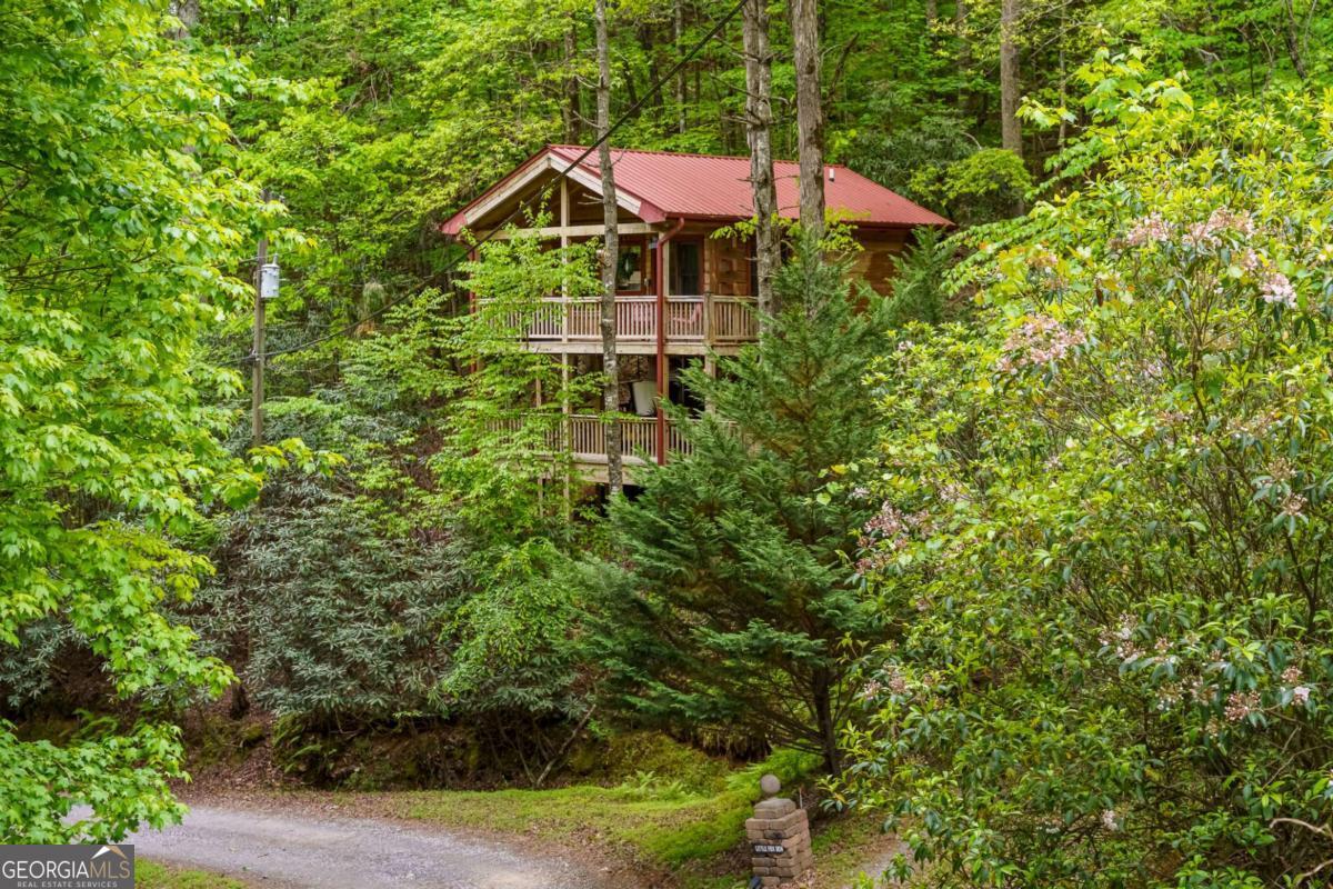 28 Briar Creek Road Ellijay GA 30540