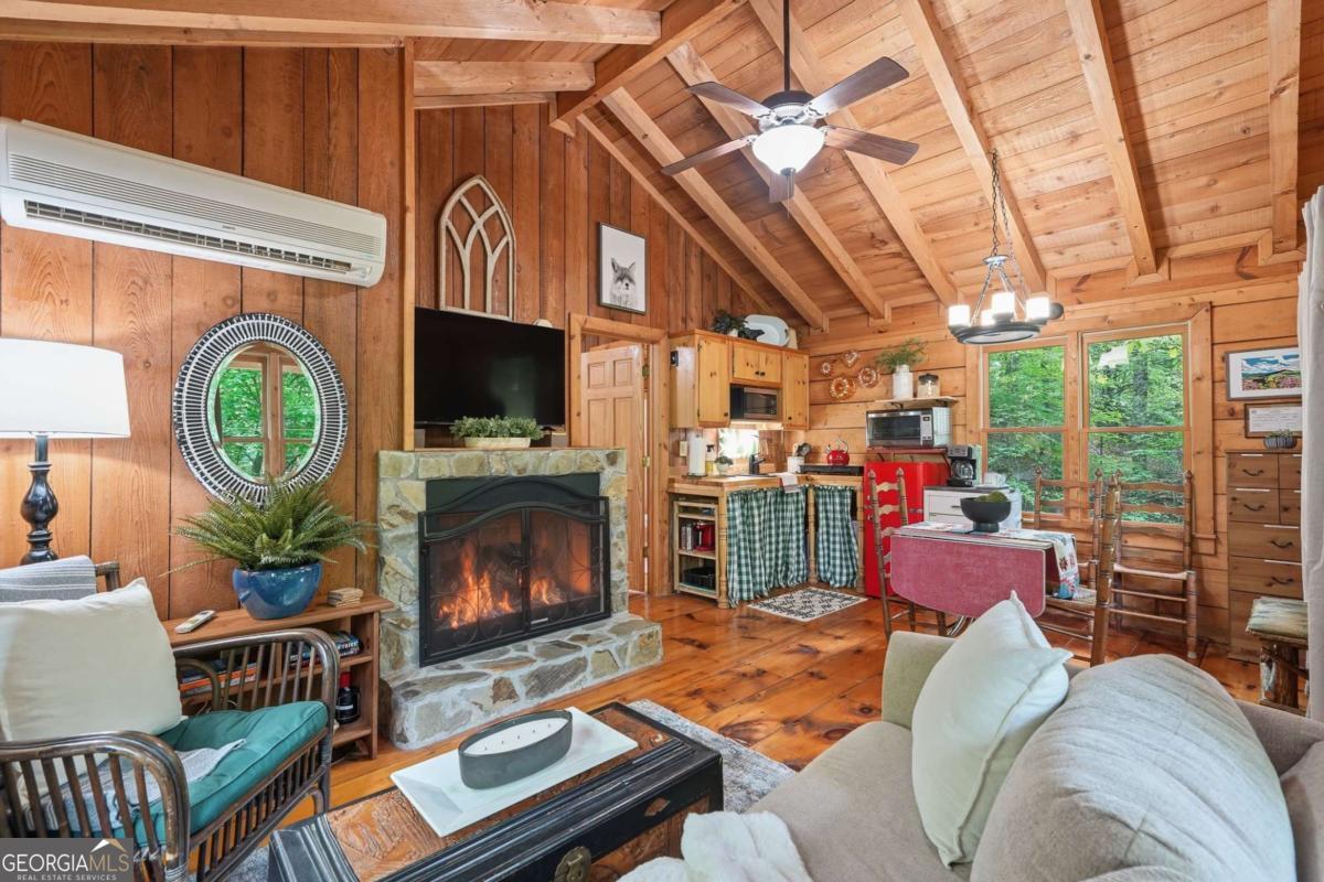 28 Briar Creek Road Ellijay GA 30540