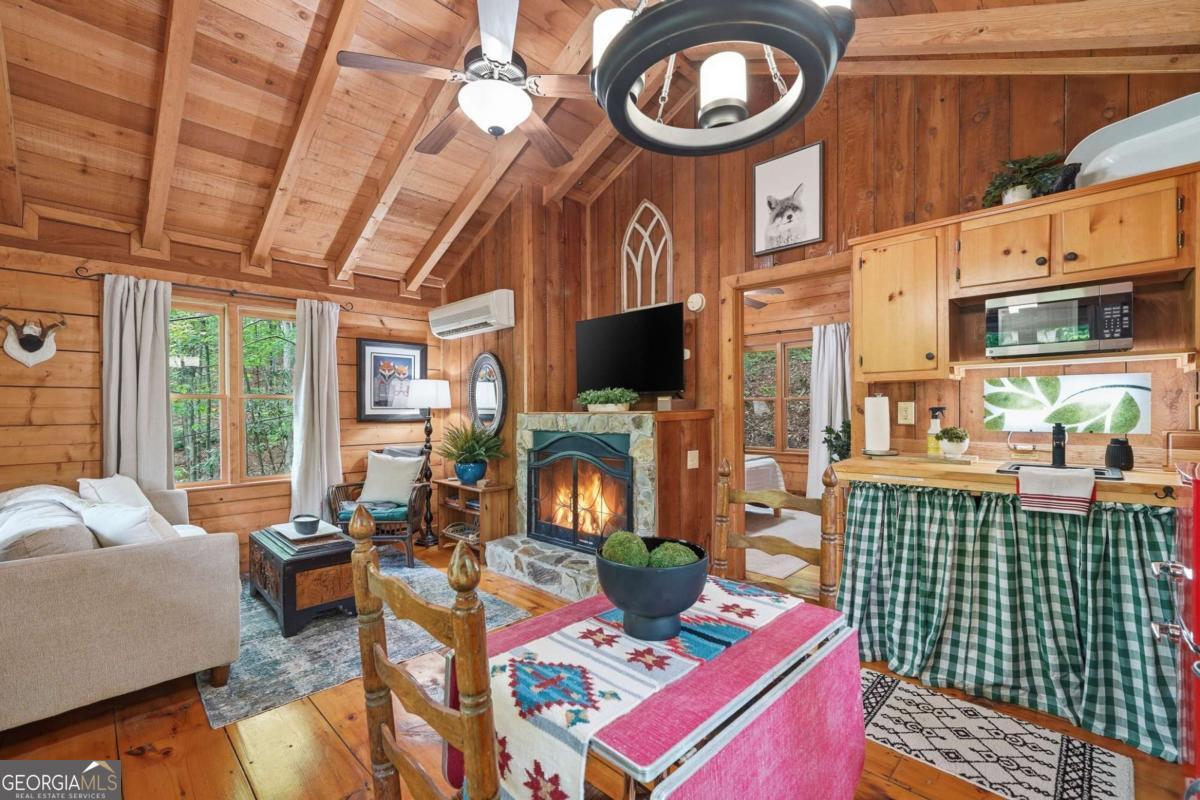 28 Briar Creek Road Ellijay GA 30540