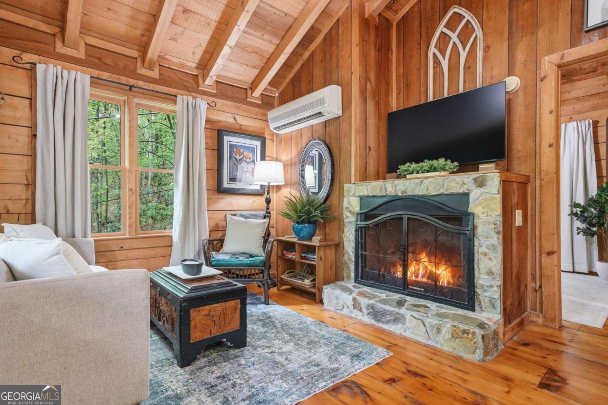 28 Briar Creek Road Ellijay GA 30540