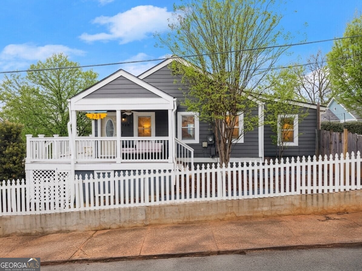 738 Woodson Street SE Atlanta GA 30315