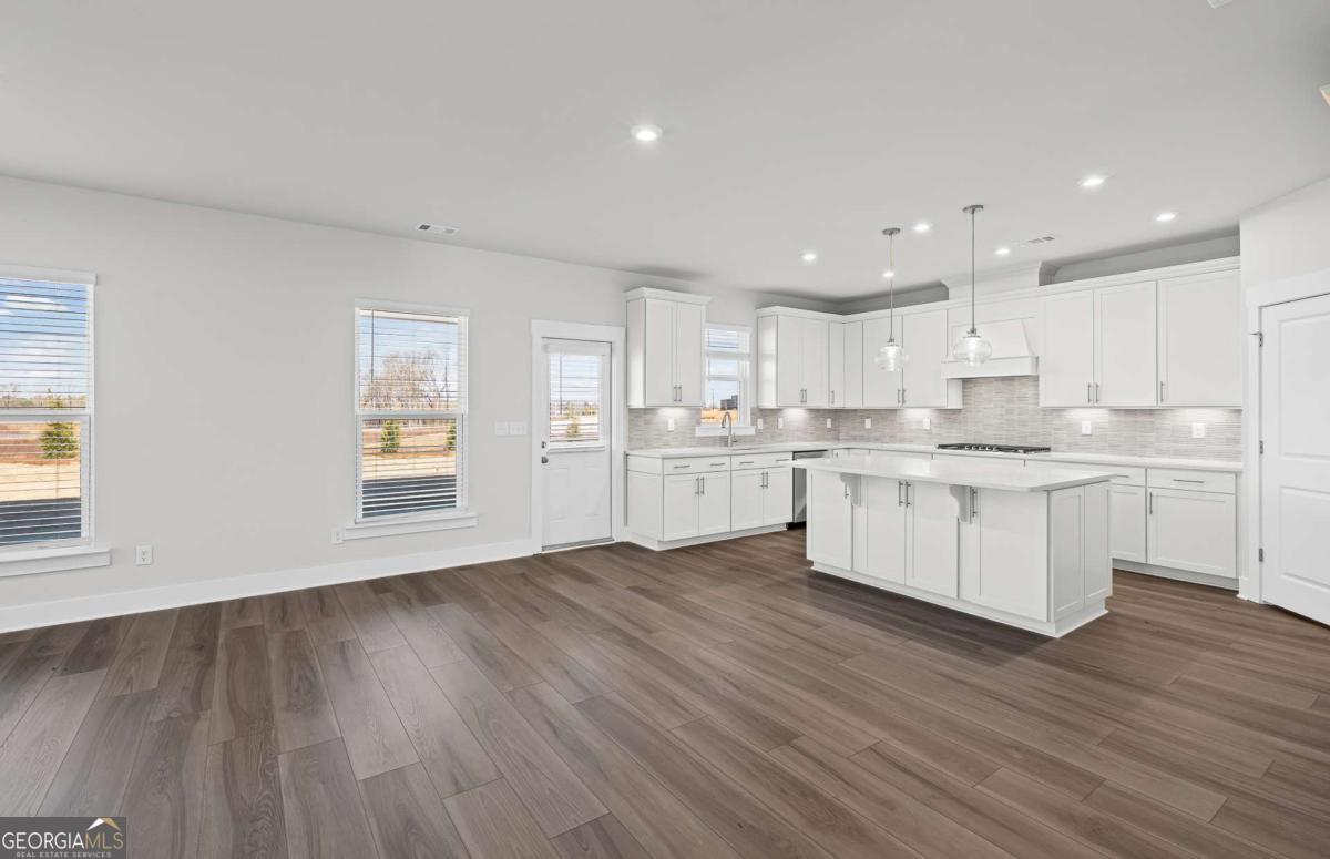 255 Lucas Court Hoschton GA 30548