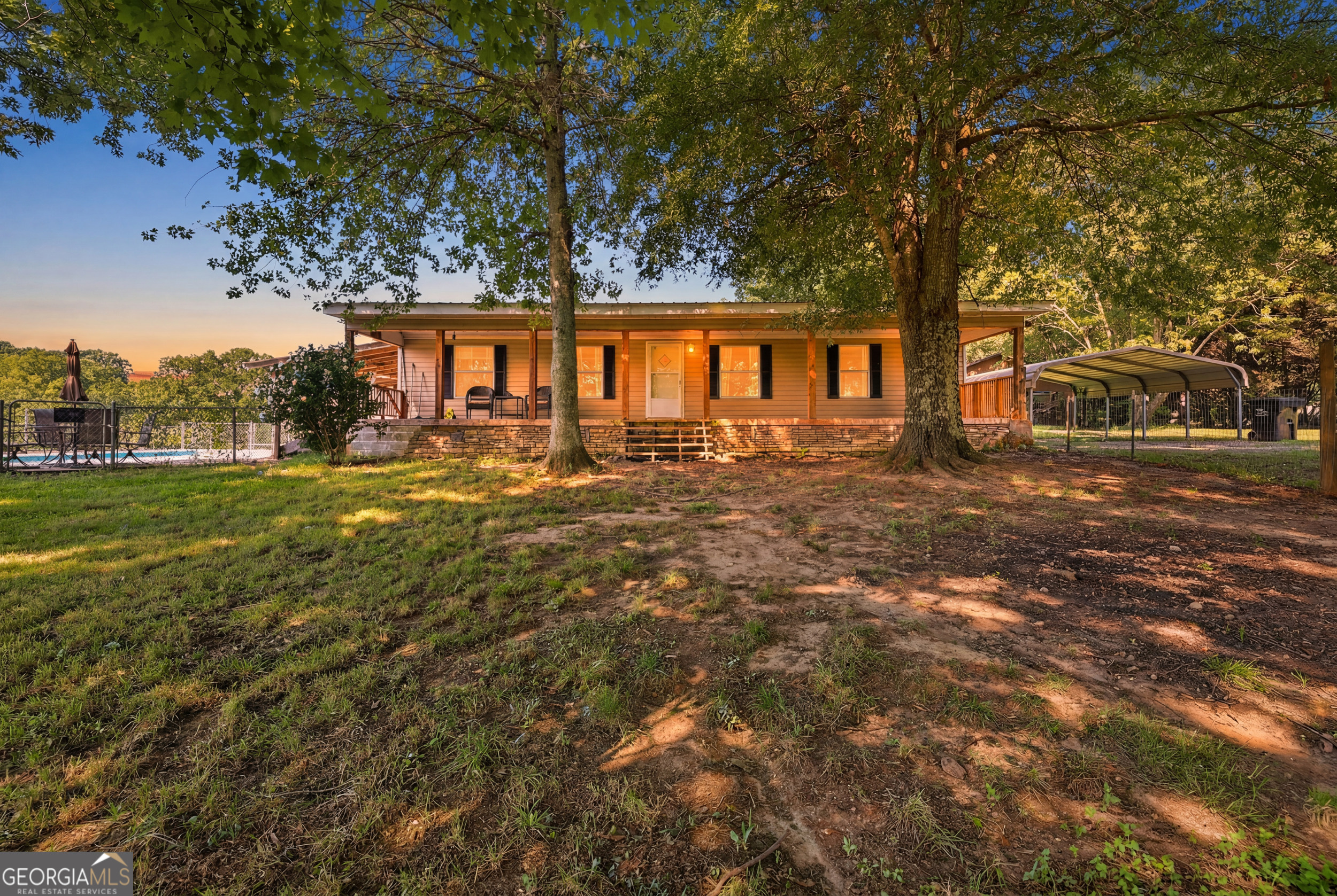 7482 Duncan Bridge Road Cleveland GA 30528