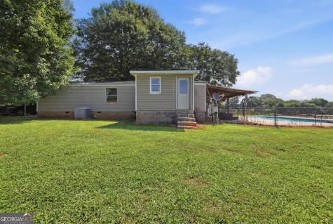 7482 Duncan Bridge Road Cleveland GA 30528