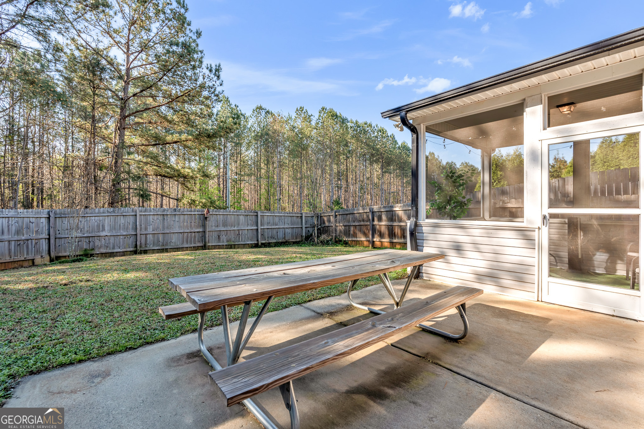 5 Hill Top Circle Grantville GA 30220