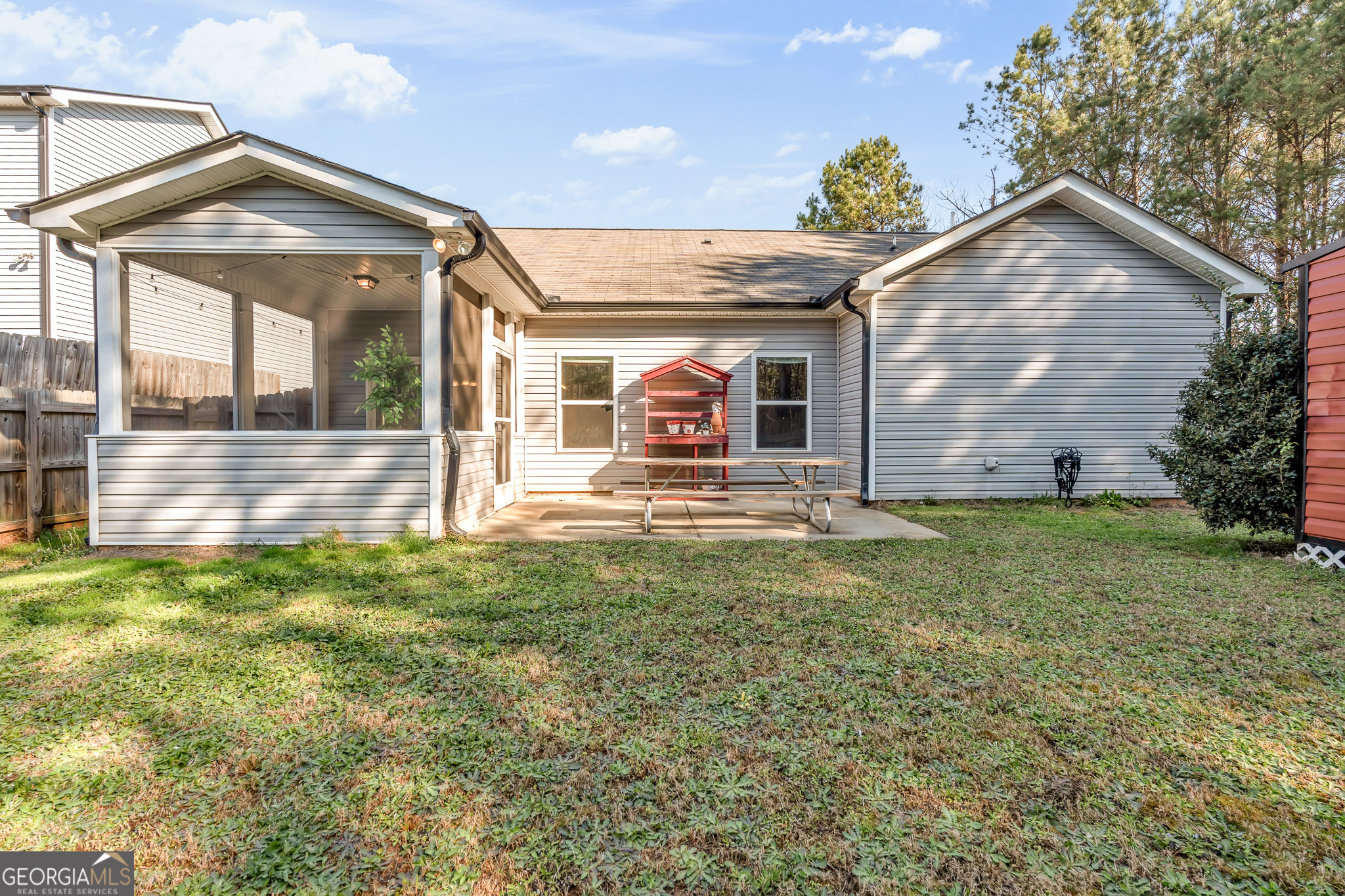 5 Hill Top Circle Grantville GA 30220