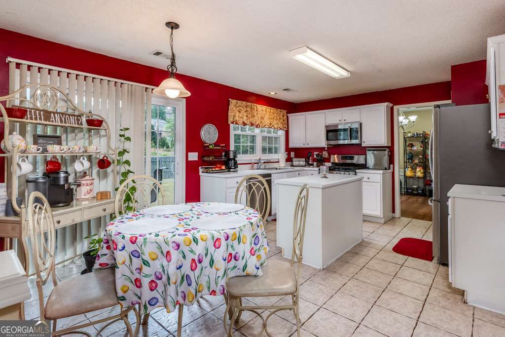 660 Glenbarrett Court NE Marietta GA 30066
