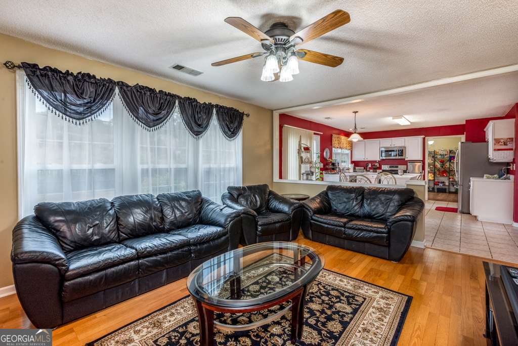 660 Glenbarrett Court NE Marietta GA 30066