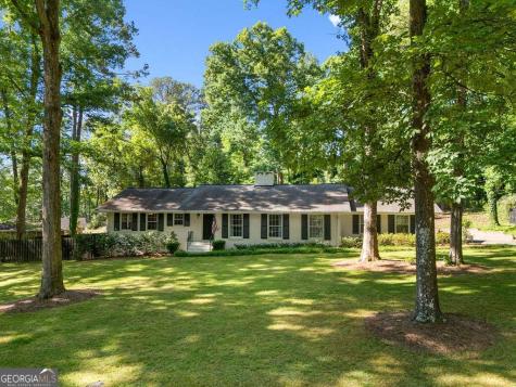 15 Pine Valley Road SW Rome GA 30165