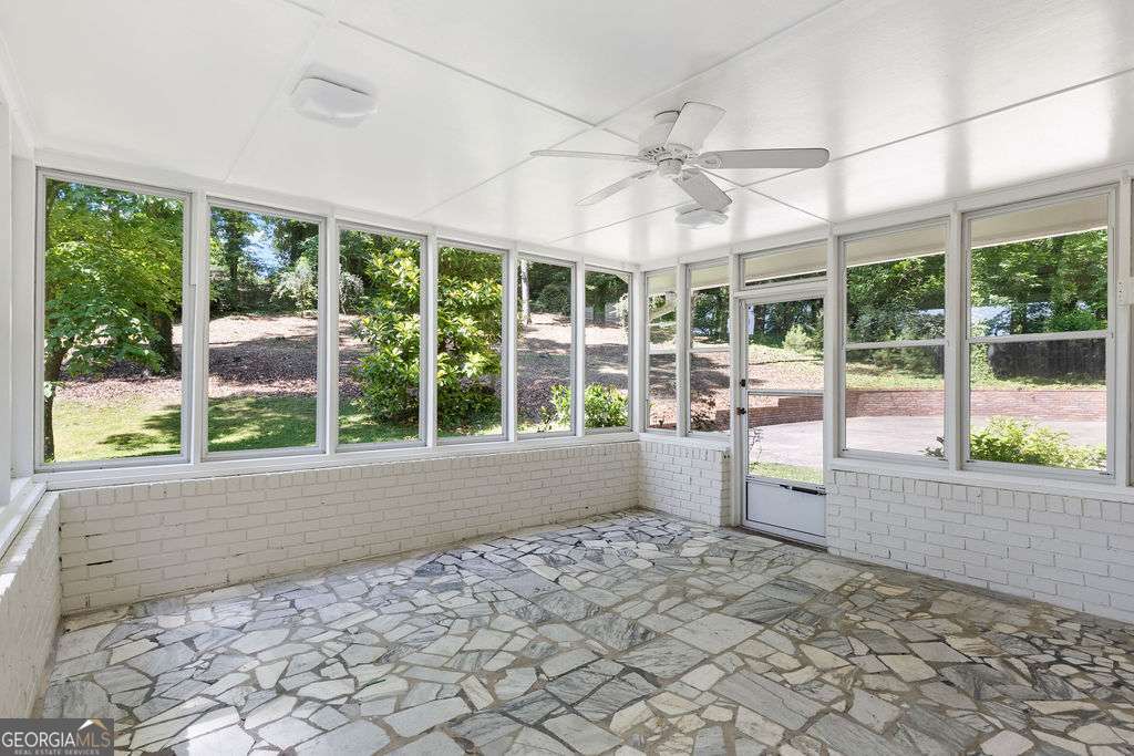 15 Pine Valley Road SW Rome GA 30165
