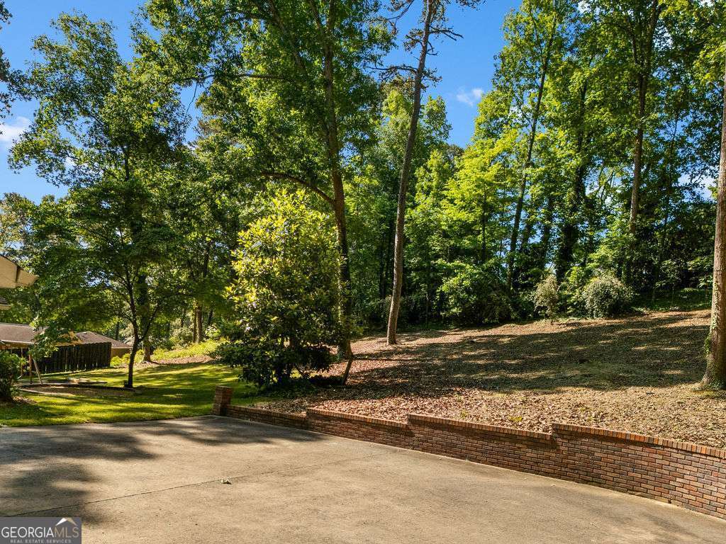 15 Pine Valley Road SW Rome GA 30165