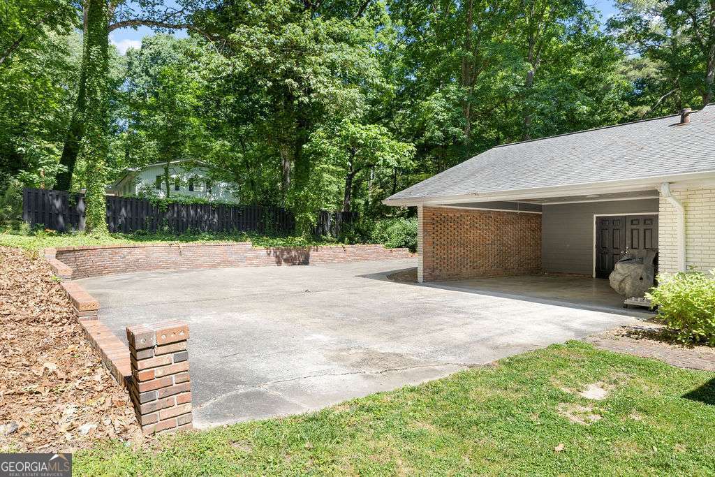 15 Pine Valley Road SW Rome GA 30165