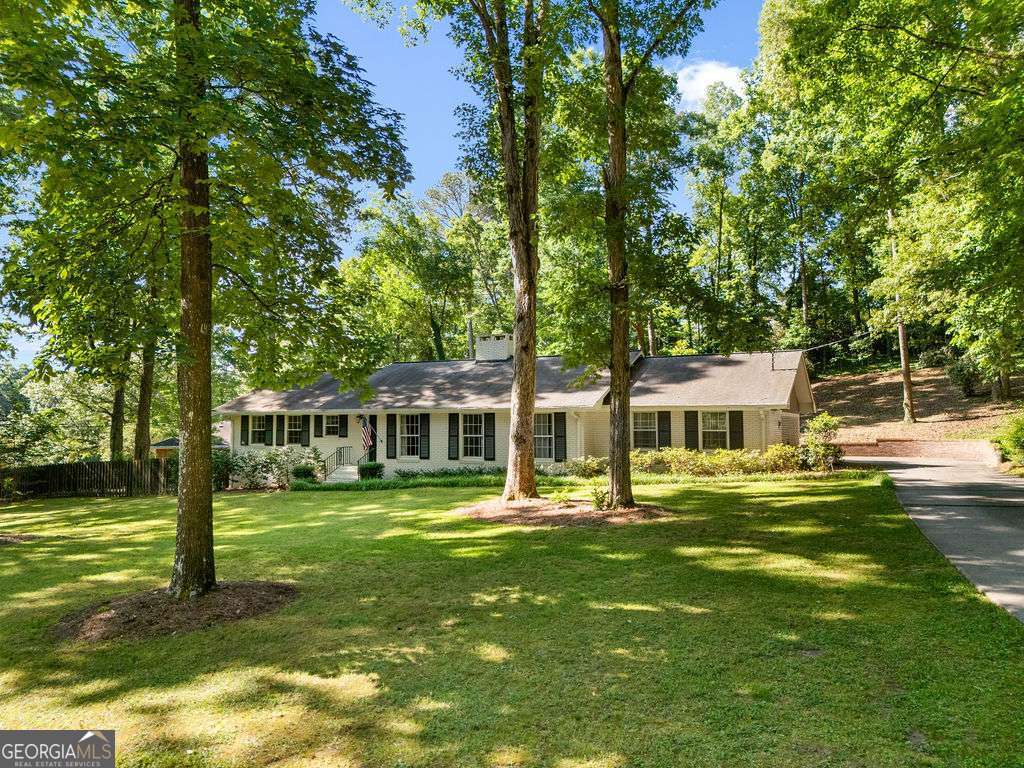 15 Pine Valley Road SW Rome GA 30165