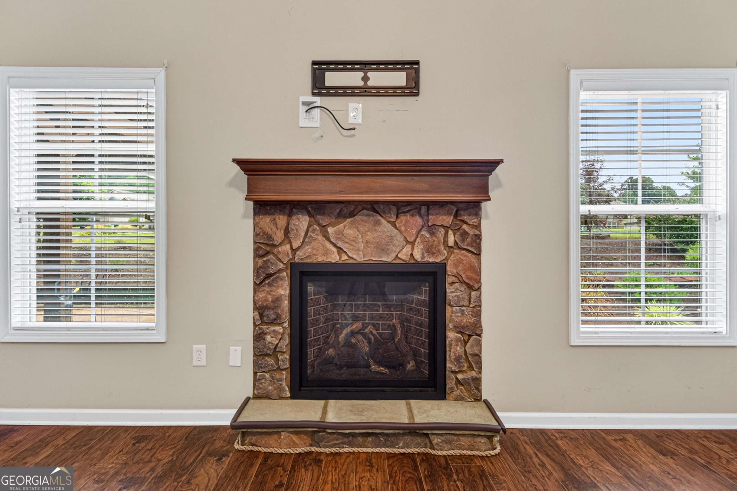 305 Victory Circle Commerce GA 30529