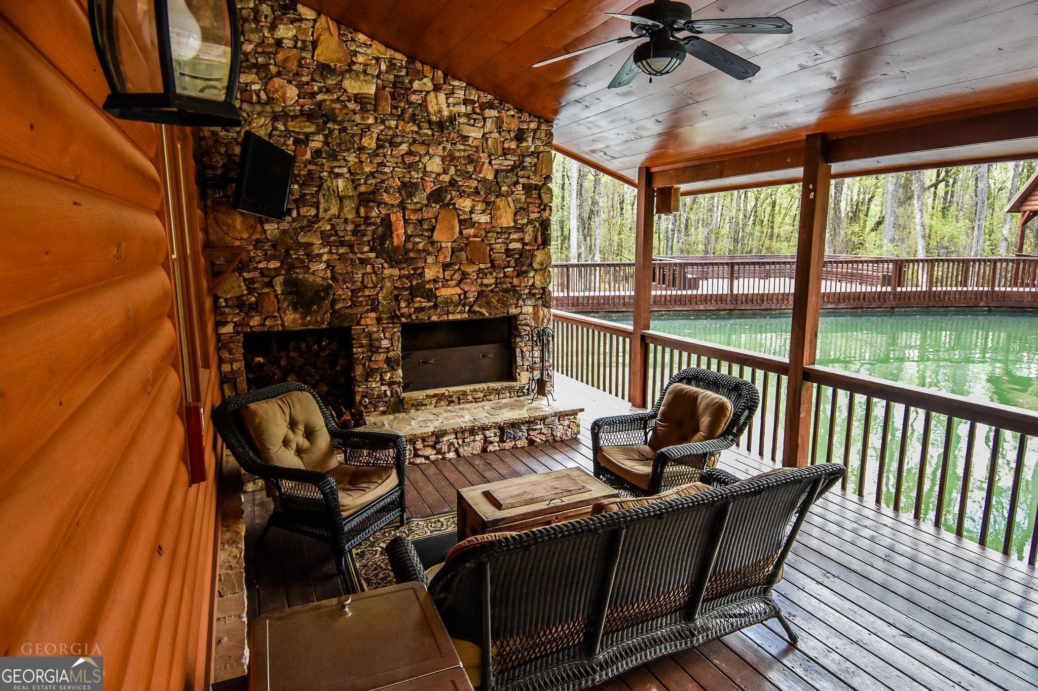 928 Highway 19 Meansville GA 30256