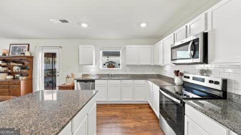 18 Draft Street Rossville GA 30741