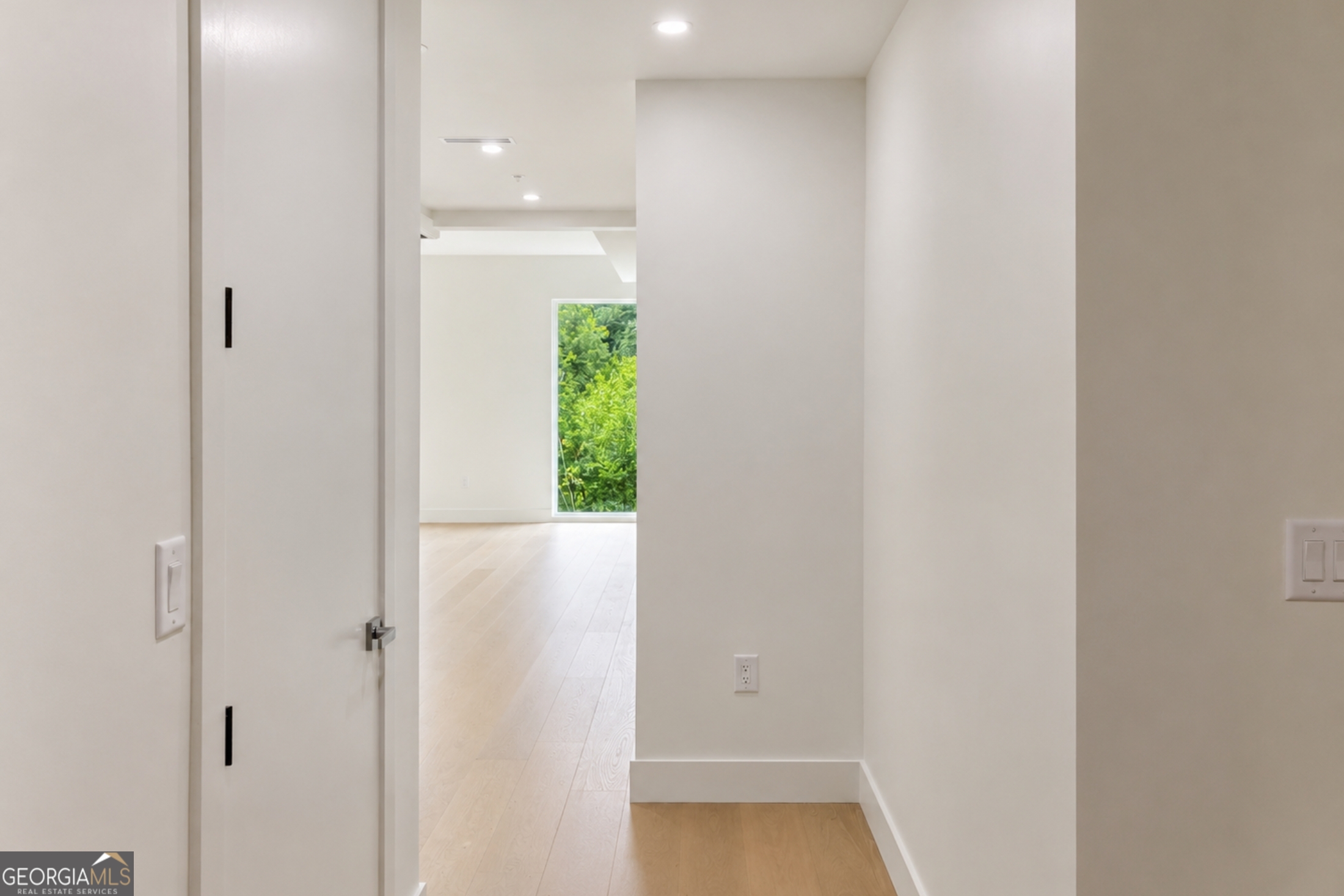 318 Sandy Springs Circle Sandy Springs GA 30328