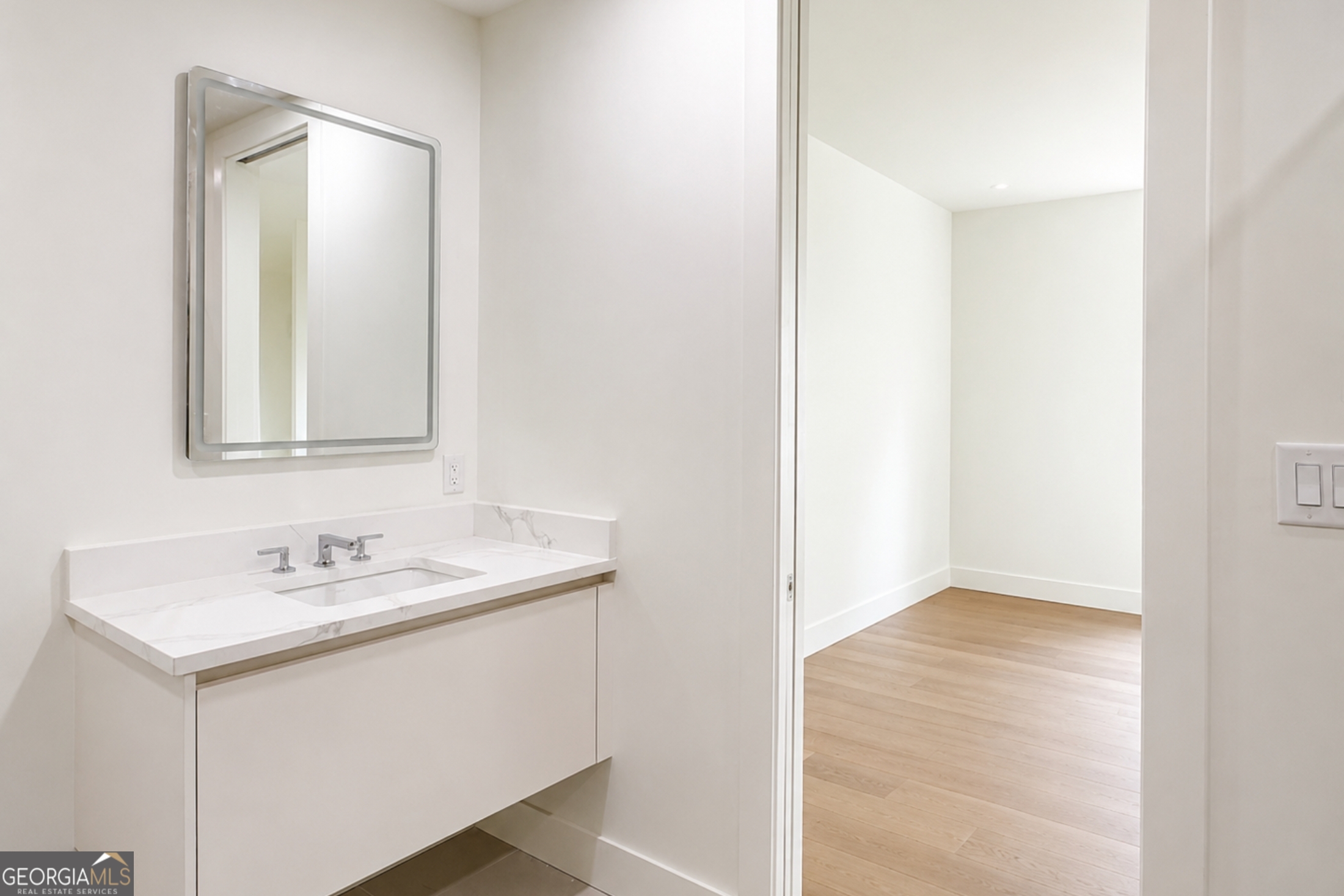 318 Sandy Springs Circle Sandy Springs GA 30328