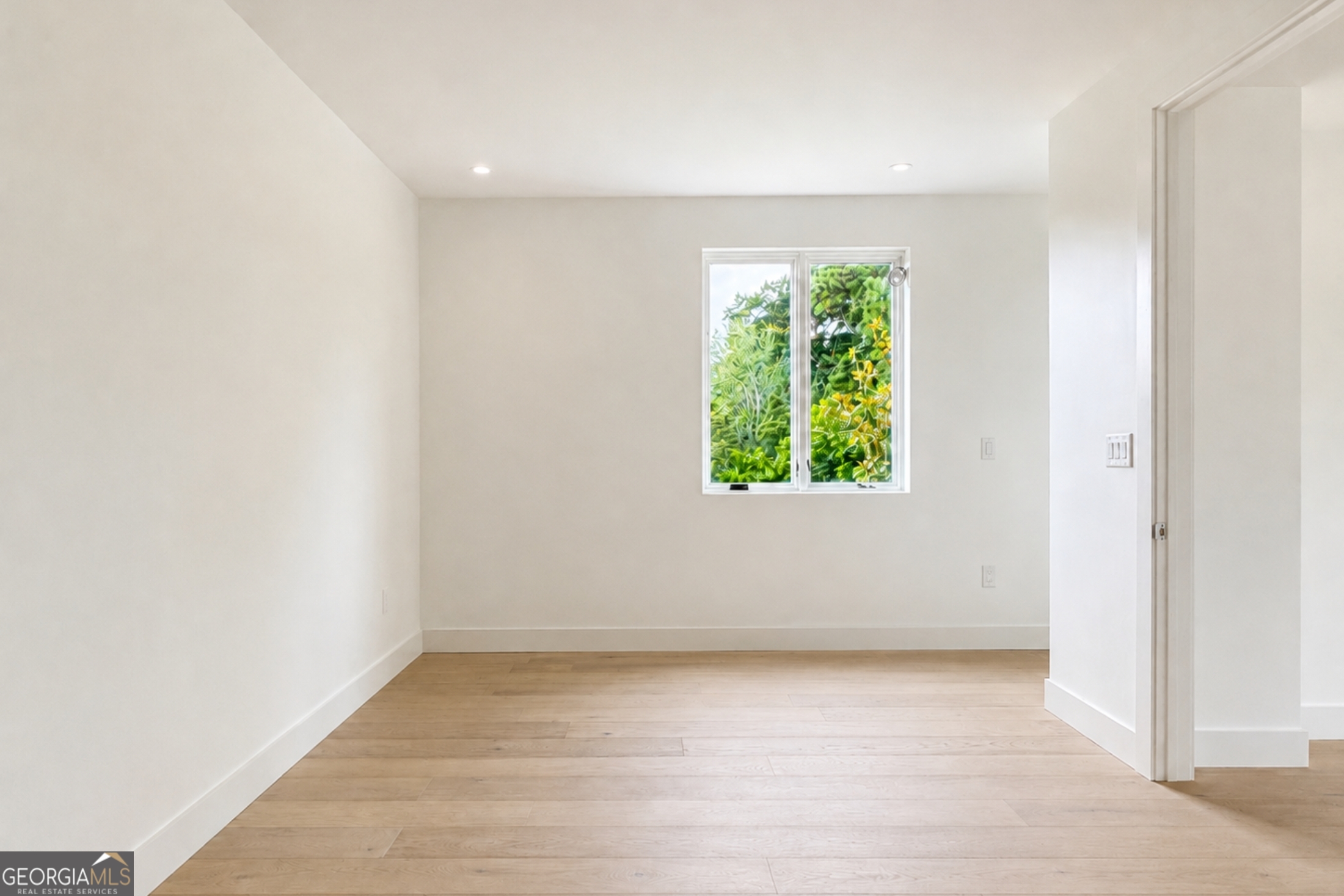 318 Sandy Springs Circle Sandy Springs GA 30328