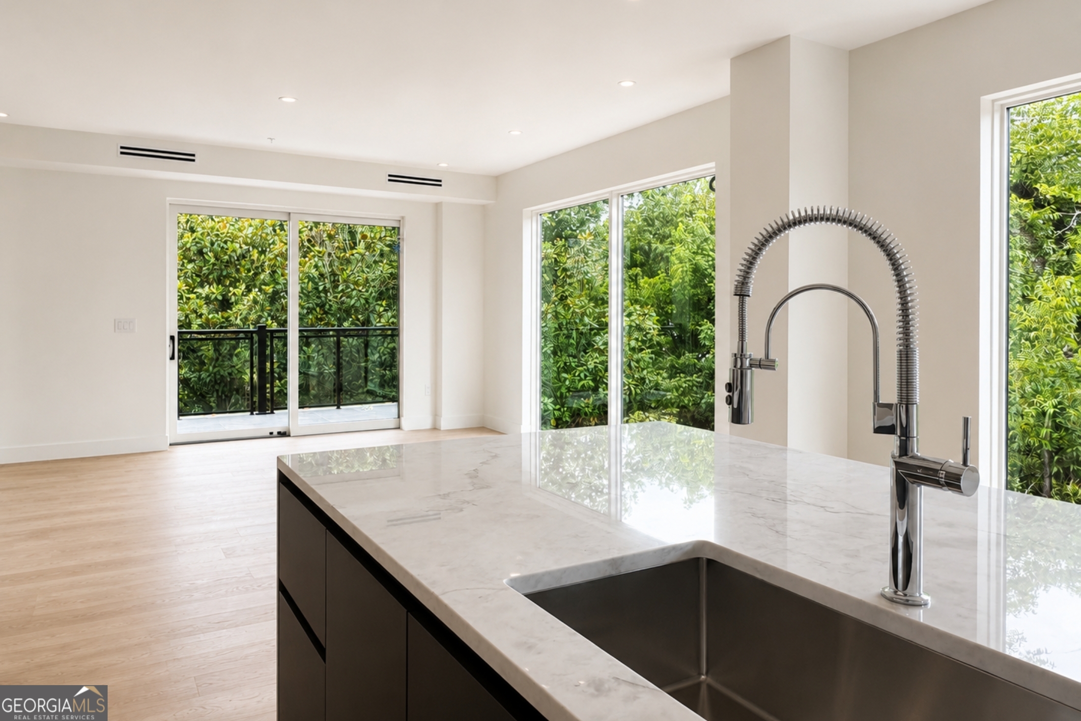 318 Sandy Springs Circle Sandy Springs GA 30328