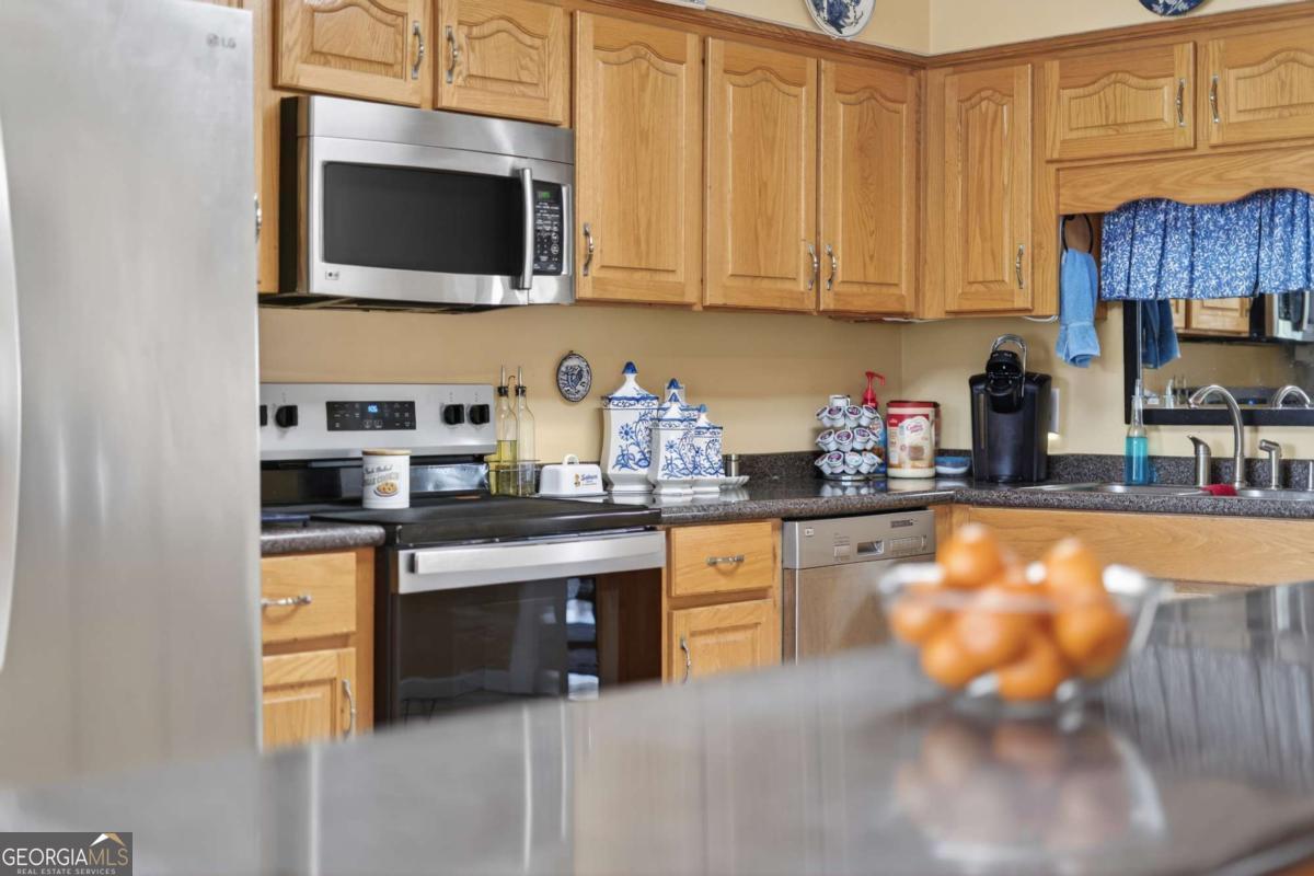 142 Lloyd Drive Jesup GA 31545