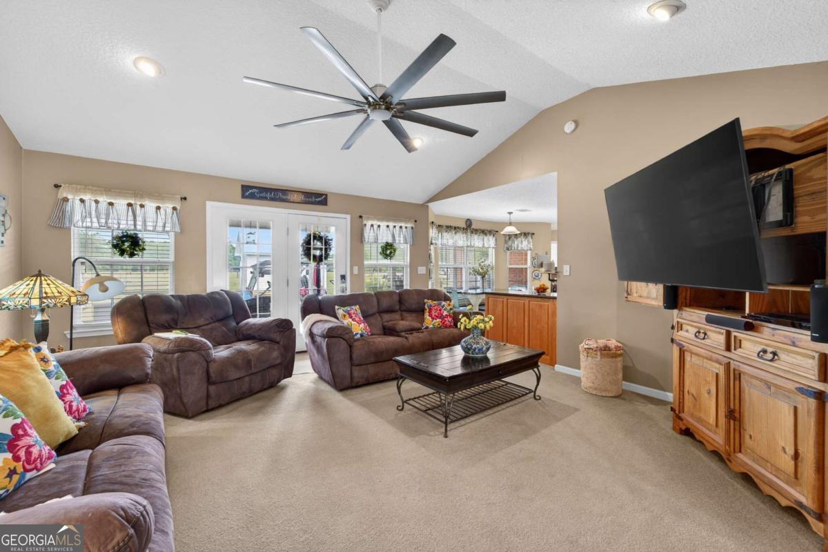 142 Lloyd Drive Jesup GA 31545