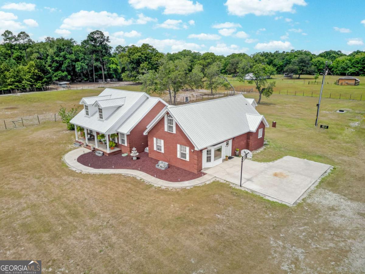 142 Lloyd Drive Jesup GA 31545
