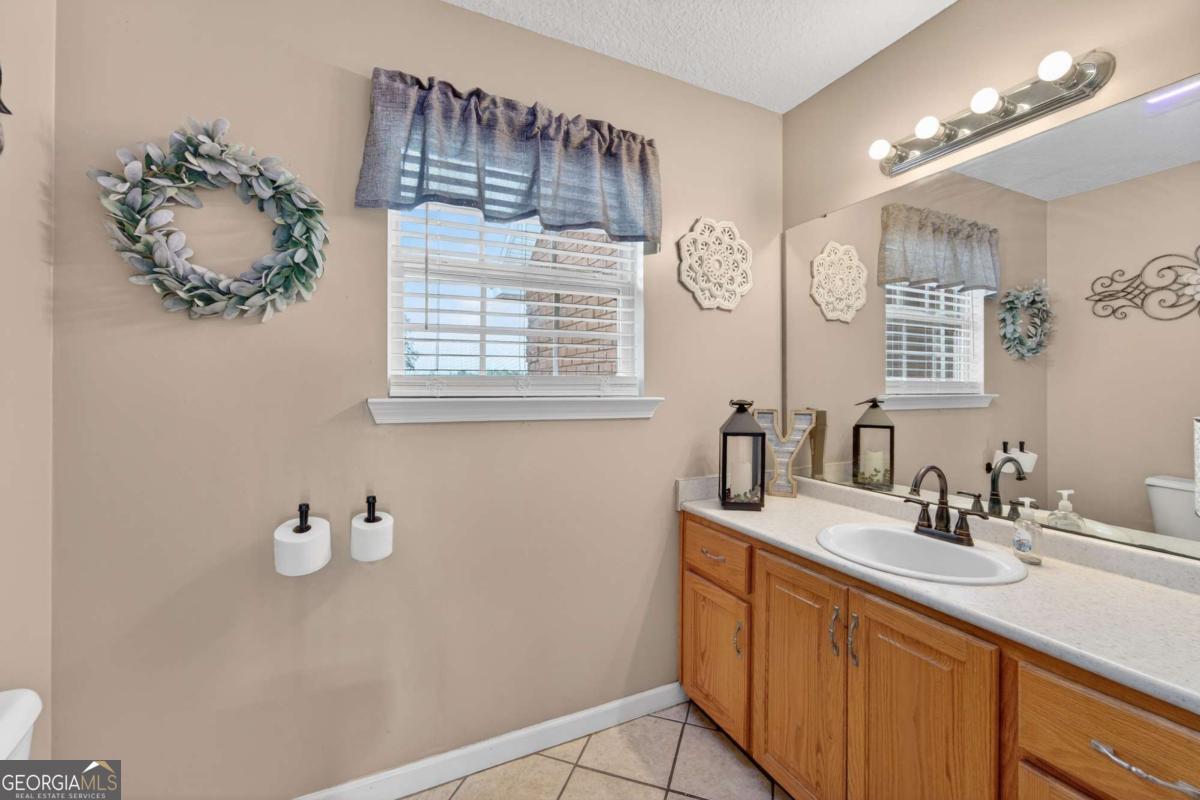 142 Lloyd Drive Jesup GA 31545
