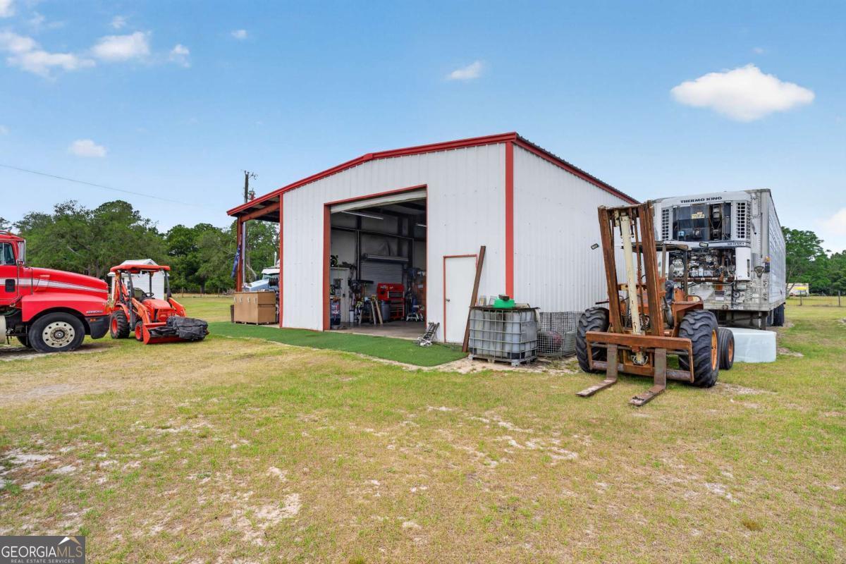 142 Lloyd Drive Jesup GA 31545