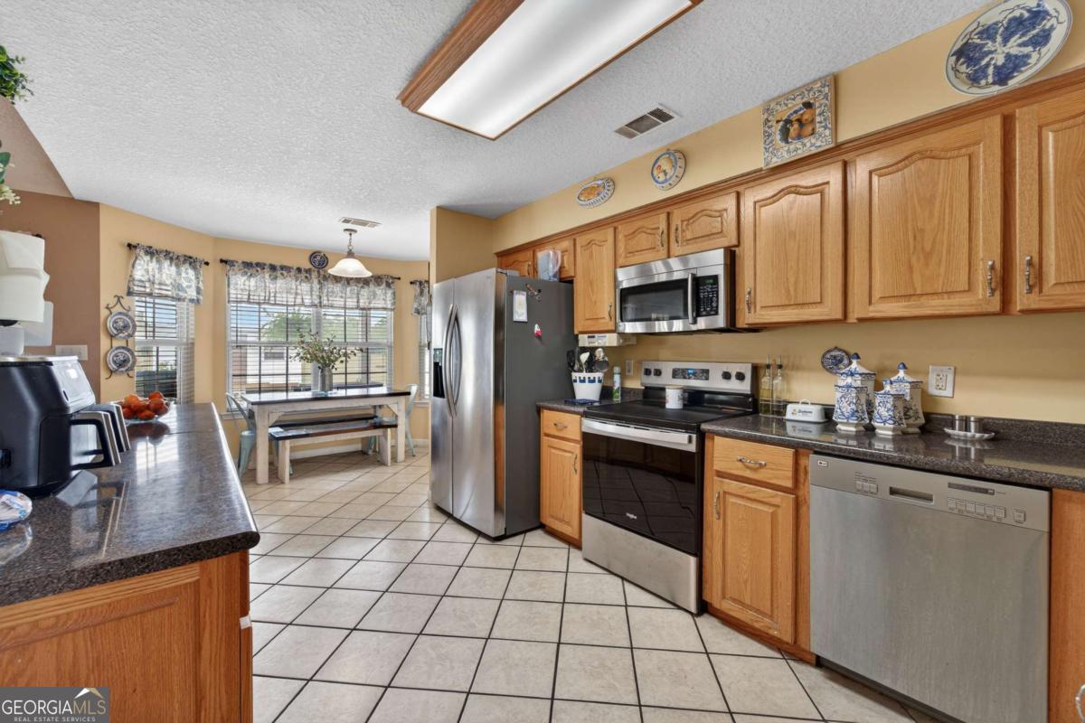 142 Lloyd Drive Jesup GA 31545