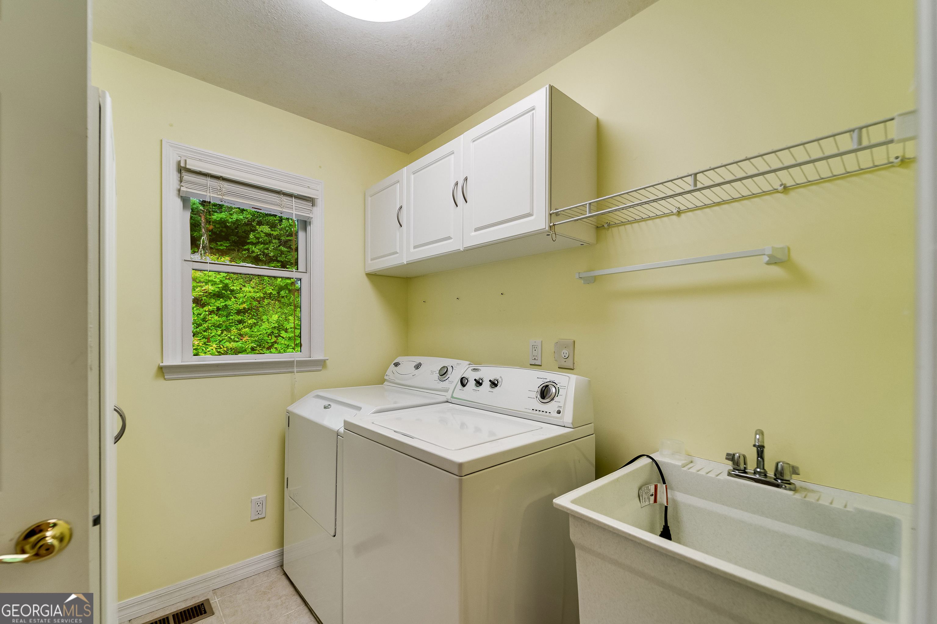 29/55 Cool Spring Lane Clayton GA 30525