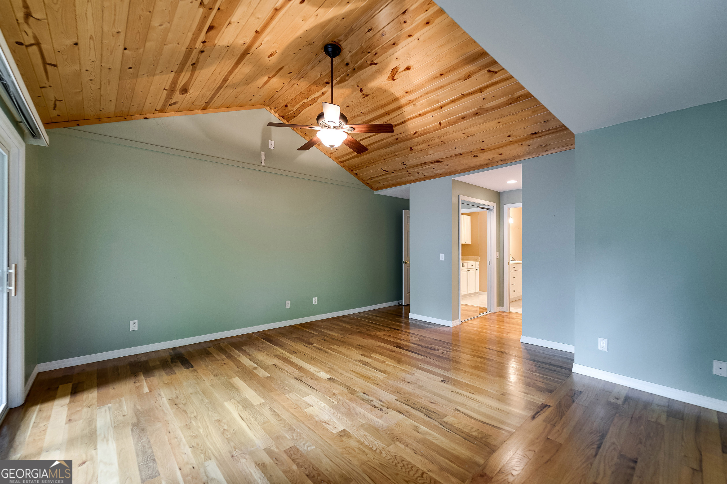 29/55 Cool Spring Lane Clayton GA 30525